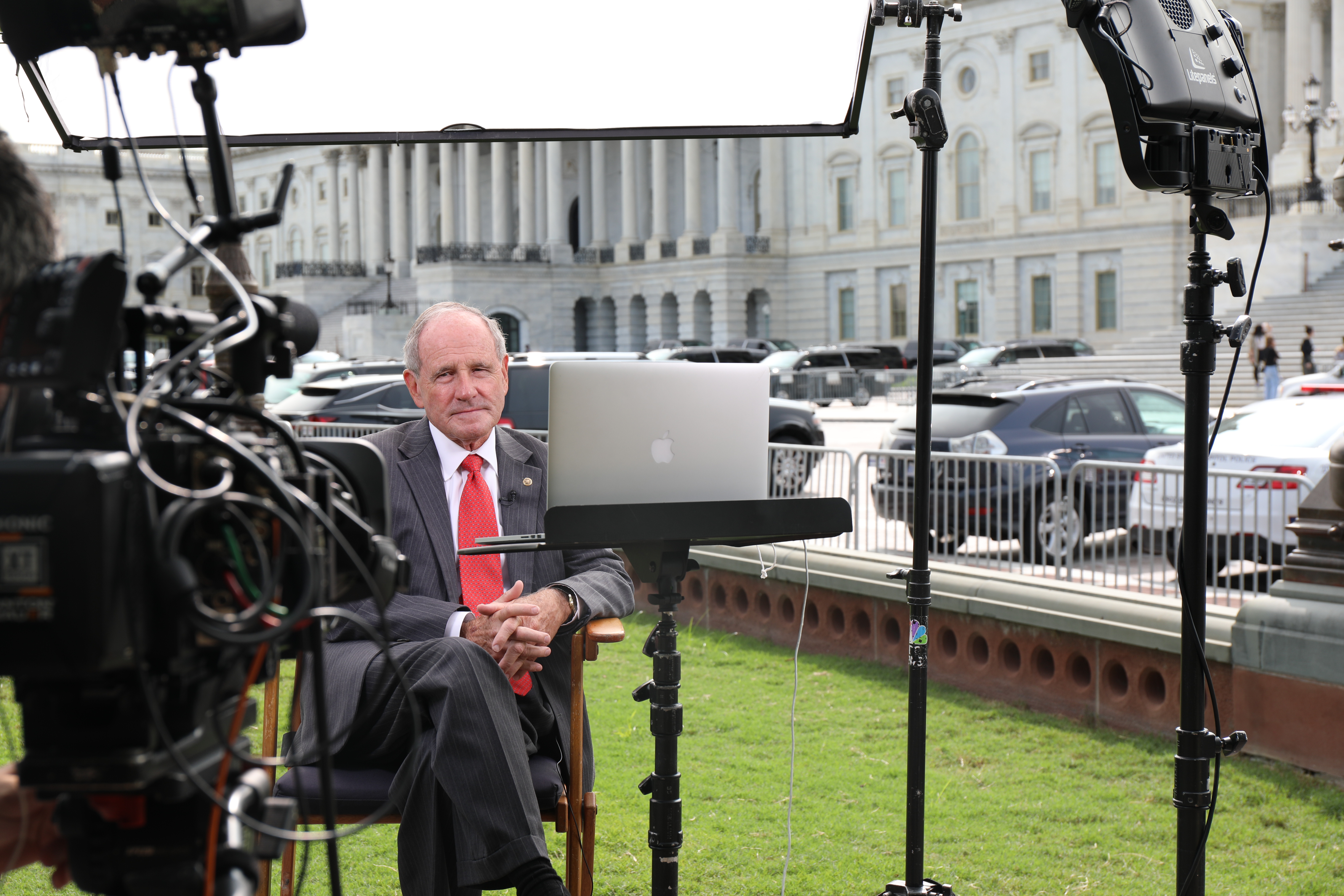 risch on call with simmons from Today Show